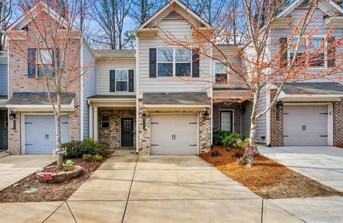 Doraville House | Cozy 3-bedroom house in enjoyable Atlanta with WiFi and AC