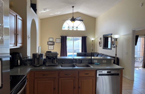 Eagle Pointe South House | Cozy 3-bedroom house in nice Kissimmee with AC, WiFi