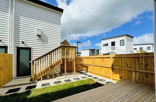 Papakura House | Cozy 3 Bedroom in ideal South Auckland Location