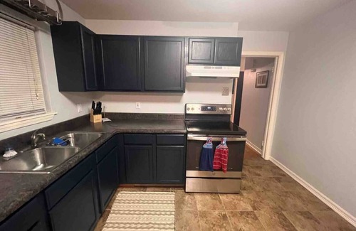 Lewisville House | Cozy 3 bedroom in PRIME location!