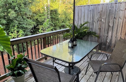Kennesaw House | Cozy 3-bedroom townhome in pleasant Kennesaw with AC, WiFi