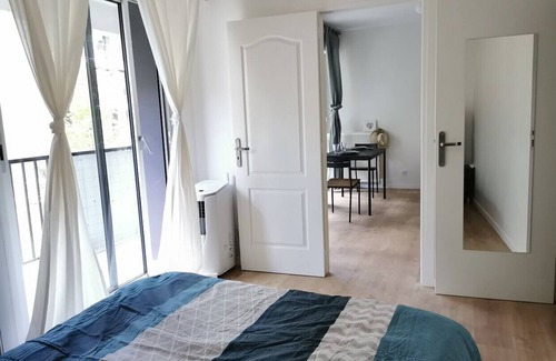 Merignac Apartment | Cozy 36 M² With Balcony Perfect For 2.
