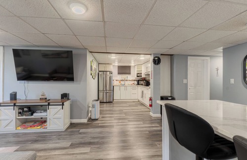 Revere Apartment | Cozy 3B near Beach/Boston