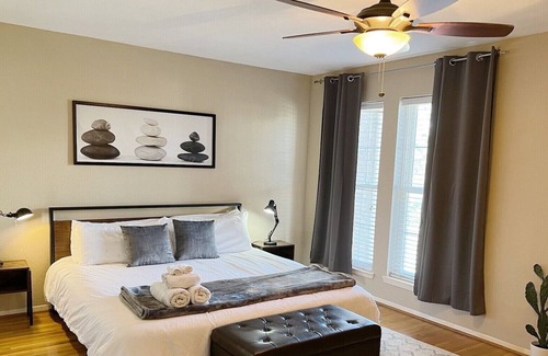 Nassau Bay House | Cozy 3BR/ 2.5BA | 0.2mile NASA & Seapark