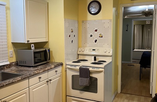 Connellys Springs House | Cozy 3br 2 ba WD WiFi Fire Pit