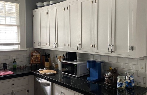 Montgomery House | Cozy 3BR Cloverdale Cottage - Pets Allowed