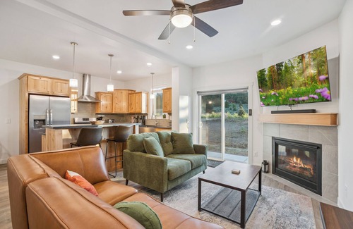 Tabernash House | Cozy 3BR family & dog-friendly mountain retreat in scenic Tabernash