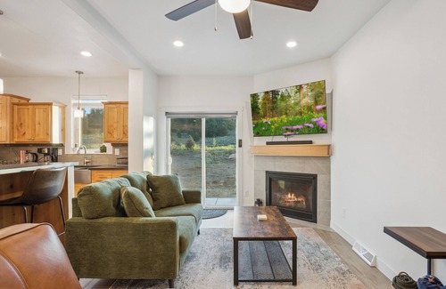 Tabernash House | Cozy 3BR family & dog-friendly mountain retreat in scenic Tabernash