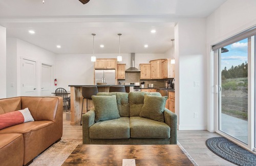 Tabernash House | Cozy 3BR family & dog-friendly mountain retreat in scenic Tabernash