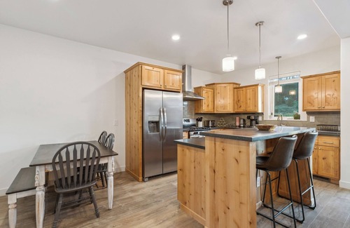 Tabernash House | Cozy 3BR family & dog-friendly mountain retreat in scenic Tabernash