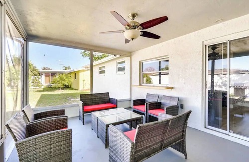 New Port Richey East House | Cozy 3BR Home | 12 Min to Beaches | Gulf Coast