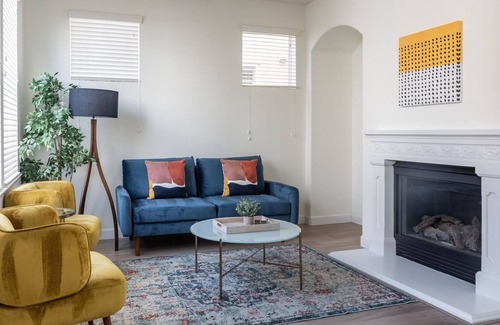 Dublin House | Cozy 3BR Home in Dublin w/ Parking