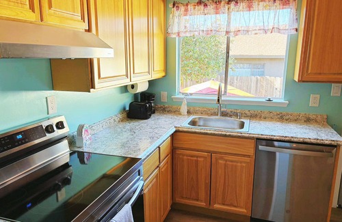 Vallejo House | Cozy 3BR Home Near SF & Napa Valley