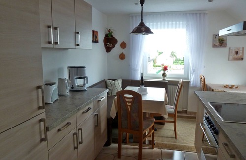 Neuhaus an der Pegnitz Apartment | Cozy 4 * apartment, up to 5 people, fitness room u. 3 rental bikes