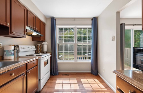Montgomery Village House | 🌲☀️Cozy 4 Bedroom Home Away from Home☀️🌲