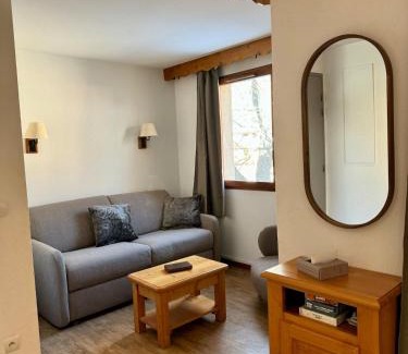 Abries Apartment | Cozy 4 bedroom duplex apartment, spa residence