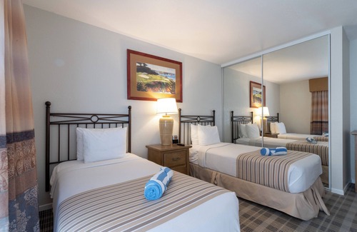Baristo Hotel | Cozy 4 Two-BR Suites w/Pool, Gym & Garden Access | BBQ and Free Parking!