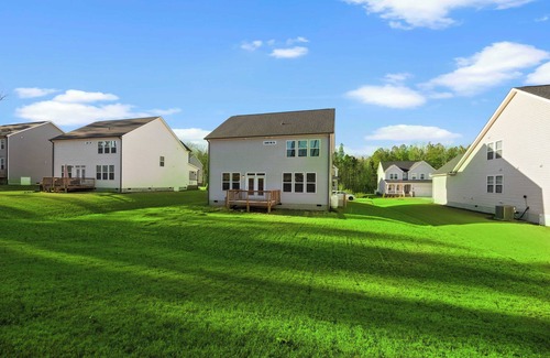 Clayton House | Cozy 4B3B Echo Canyon Home｜Lush Backyard｜1st Flr Bedroom｜Garage Access #41949