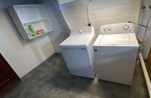 South Central Omaha House | Cozy 4BD in Aksarben - Pay Monthly