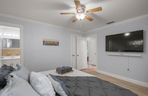 Ocala House | Cozy 4BR King Suite Home by WEC & Downtown!