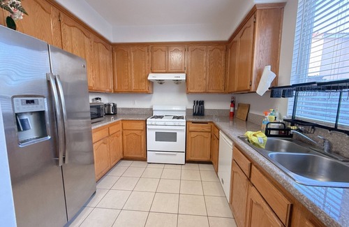 Baldwin Park House | Cozy 5 Bedrooms House close to many stores