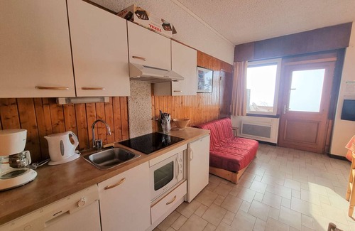 Saint-Michel-de-Chaillol Apartment | Cozy 5-Person Apt in Heart of Resort - South Terrace, Free WiFi, Parking