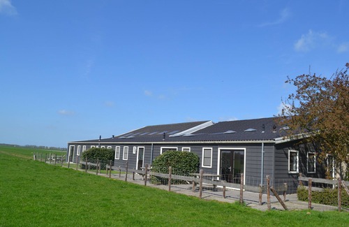 Gelderswoude Apartment | Cozy 5-person apartment on a farm
