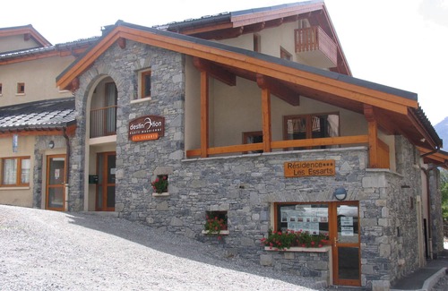 Lanslevillard Apartment | Cozy 7-Person Apartment at Village Center, Near Slopes - Val Cenis