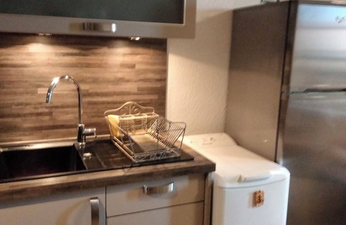 Saintes-Maries-de-la-Mer Apartment | Cozy Apartment 200 m from Amphores Beach – 4 Guests – Private Parking