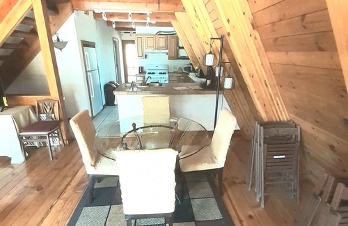 Pine Mountain Club Cottage | Cozy A-frame Cottage