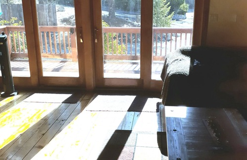Pine Mountain Club Cottage | Cozy A-frame Cottage