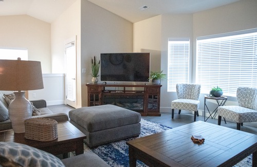 Richland House | Cozy Abode at Willow Pointe