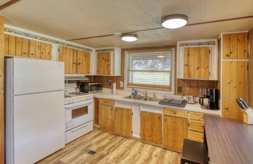 Deadwood Cabin | Cozy Adventurer's Cabin in Deadwood Canyon
