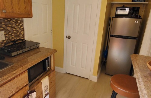 Miramar Apartment | ✨🌟Cozy and Centrally Located Guest Suite in Miramar 🌟✨
