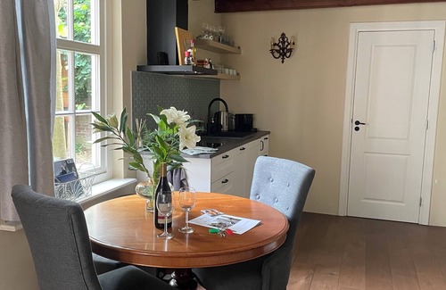 Municipality of Huizen Cottage | Cozy and Charming cottage (1875) in the centre of old fisherman village Huizen!