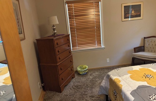 Lincoln Bed & Breakfast | Cozy and clean two bedroom home.Full bath. Coffee and rolls waiting for you.