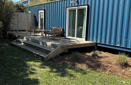 Carolina Beach House | Cozy and Comfortable Shipping Container House -Pet Friendly-Easy Walk to Beach