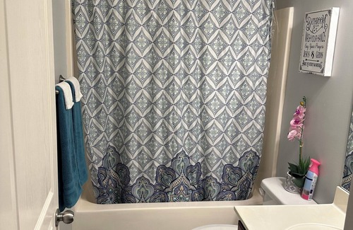 Lawrenceville House | Cozy and Comfy Charmer