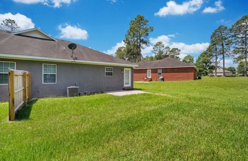 Statesboro House | Cozy and Contemporary Villa 1 Mile from GSU