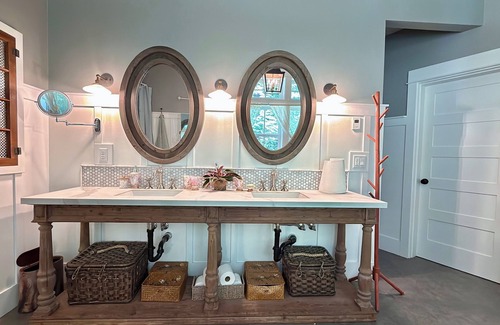 Warren Other | Cozy and Dainty 3-Bedroom Farmhouse on 5 Acres of Serene Nature