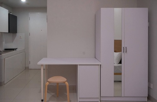 Tangerang Apartment | Cozy And Homey Studio At Trimezia Beverly 90210 Apartment