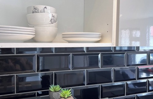 Hove Apartment | Cozy and modern studio in prime location-perfect for your getaway