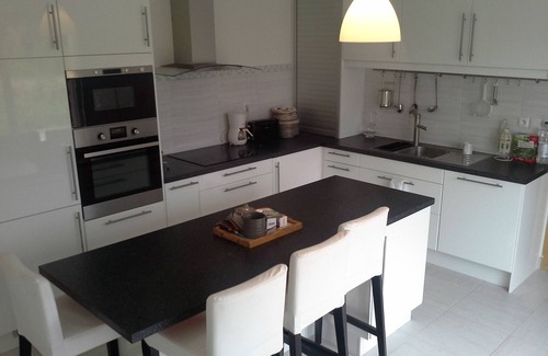 Tavers House | Cozy and modern house, quiet, with private pool, near Tavers center