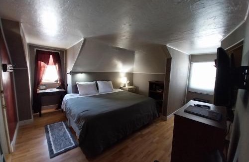 Escalante Apartment | Cozy and quiet apartment on the second floor