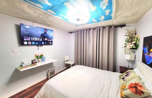 Malvern House | Cozy and Quiet Homestay with Private Bathroom