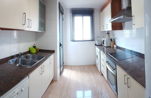 Canet de Berenguer Apartment | Cozy and spacious apt. ideal for families. WIFI