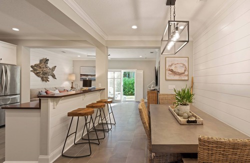 Saint Simons Island House | Cozy and spacious 3-bedroom townhome centrally located on St. Simons Island