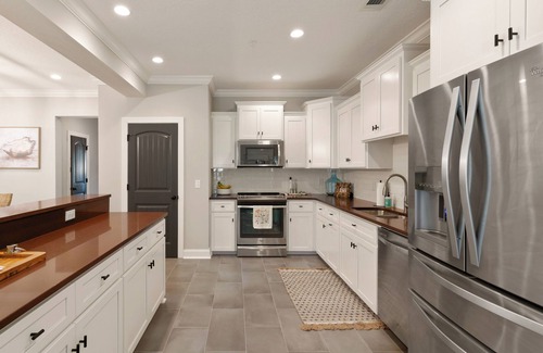 Saint Simons Island House | Cozy and spacious 3-bedroom townhome centrally located on St. Simons Island