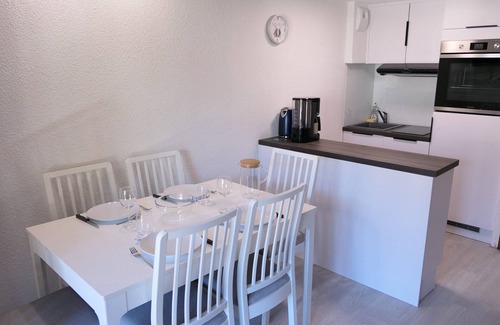 Saint-Gervais-les-Bains Apartment | Cozy apartment for 4 with balcony and parking in Saint-Gervais