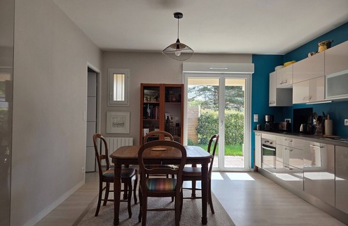 Saint-Brevin-l'Ocean Apartment | Cozy apartment with private garden 10 min from beach, parking included